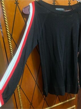 Retro INC open shoulder jersey top